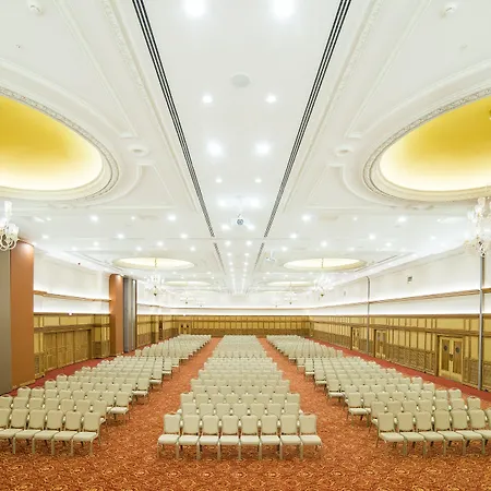 Tuyap Бююкчекмедже