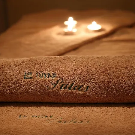 Tuyap Бююкчекмедже