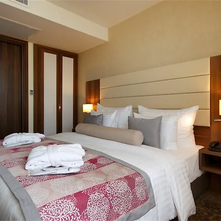Tuyap Otel 5*